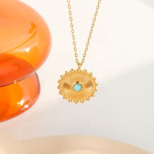 2022 nueva moda Acero inoxidable azul turquesa sol brillo colgante collar Color dorado deslustre libre impermeable enlace corazón bodas - Product Image 4