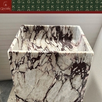 Évier autoportant en marbre Calacatta Viola de conception personnalisée GOLDKING, base blanche, veines riches en violet et brun, sculpté avec précision par CNC