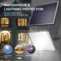 Lampu Sorot Jalan Tenaga Surya LED Berkualitas Tinggi CE IP67 300W 400W ABS dengan Remote Control, Pemasangan di Dinding