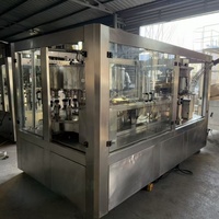 Machine de remplissage automatique de bouteilles en verre pour boissons, eau, jus, thé, miel, sirop, huile de cuisson, ligne de production de remplissage à chaud et de bouchage