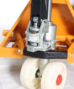 מעלית גבוהה יד מזרן משאית 1.5 2.75 טון 3 טון 2023kg 2500kg 3ton 5500 ליברות קיבולת הידראולי שקע ידית ידנית מלגזה משאיות - Product Image 4