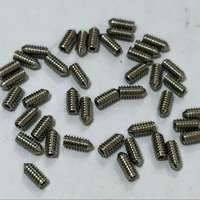 Kit de vis sur mesure en acier inoxydable avec emplacements pour la réparation automobile et l'assemblage industriel – Fabricants de fixations