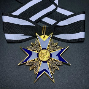 Insignias de Gorra Alemanas de la Primera Guerra Mundial, Medalla de Prusia con Espada y Alas, Producto de Artesanía en Metal - Product Image 3