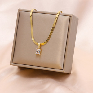 Collar de Cadena de Serpiente Plana de Acero Inoxidable con Circonitas para Mujer, Chapado en Oro de 18K, Joyería de Moda, Venta Caliente - Product Image 4