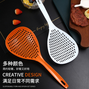 <b>Plastic</b> <b>Kitchen</b> Strainer With Long Handle Colander For Draining Food - Product Image 2