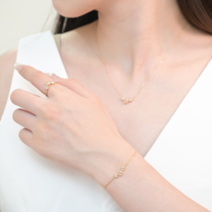 คอลเลคชั่นขายส่ง สร้อยข้อมือทองคำแท้ 18K ประดับเพชรทรงโรสคัทธรรมชาติ ผู้ผลิตเครื่องประดับชั้นดีแบบ OEM จี้เพชรทรงโรสคัท - Product Image 5