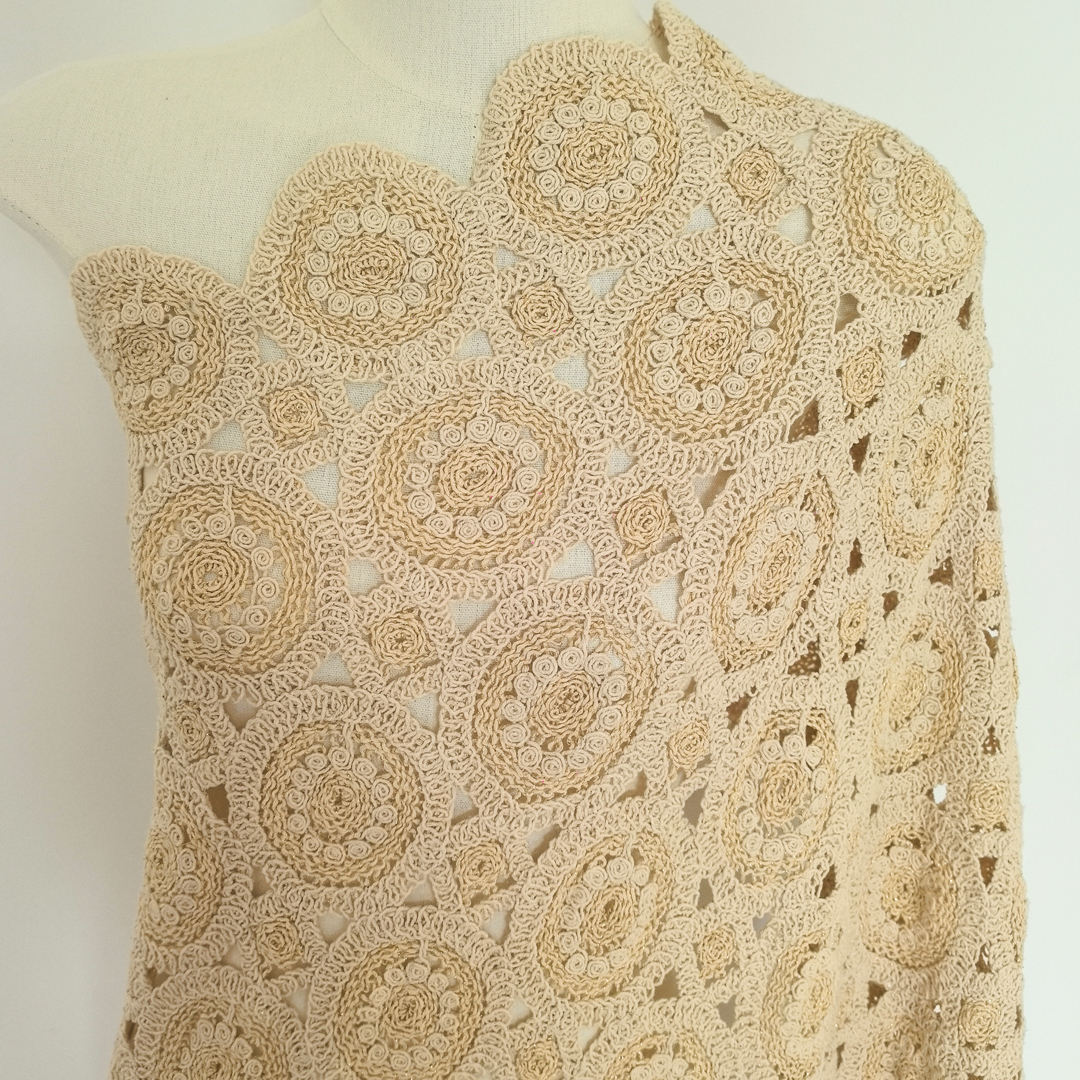 Fabricación de algodón con hilo dorado encaje guipur tela de