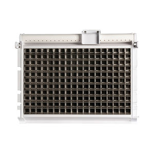 La machine à glaçons à faible bruit de 180kg fonctionne à moins de 50 décibels pour un environnement de travail paisible - Product Image 5