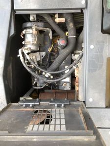 Excavatrice compacte sur chenilles Komatsu PC128US d'occasion, fonctionnement fluide pour les chantiers en espace restreint - Product Image 6