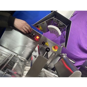 Machine à chocolat professionnelle avec Tunnel de refroidissement, revêtement trempé et raboteuse - Product Image 5