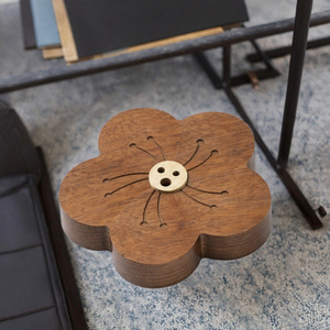 Porta Incienso de Madera de Nogal con Forma de Flor, Ecológico, con Aroma a Sándalo, para Meditación en Interiores - Product Image 3