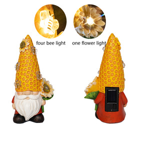 รูปปั้นคนแคระสำหรับสวนกลางแจ้งพลังงานแสงอาทิตย์ที่ขายดีที่สุดของ Amazon พร้อมตกแต่งดอกทานตะวันและโคมไฟ - Product Image 4