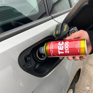 Limpiador Integral del Sistema Diésel TEC 2000 Diseñado para el Mantenimiento del Sistema de Combustible, Limpieza del Motor y Mejora del Rendimiento del Vehículo - Product Image 4