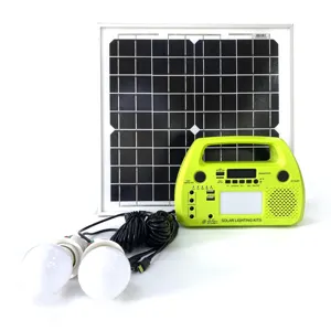 Kit di vendita diretta in fabbrica kit solari per camper con kit di illuminazione a Led solari con funzione MP3 e Radio per