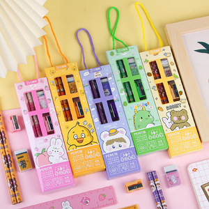 Ensemble <span class=keywords><strong>de</strong></span> papeterie scolaire élémentaire <span class=keywords><strong>en</strong></span> papier 5 pièces, <span class=keywords><strong>cadeau</strong></span> <span class=keywords><strong>de</strong></span> <span class=keywords><strong>Noël</strong></span> pour enfants avec crayons, gomme et taille-crayon - Product Image 3
