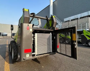 Mini-chargeuse compacte Zoomlion ZS030R à prix avantageux, puissance nominale 18,2 kW et certifiée CE - Product Image 6