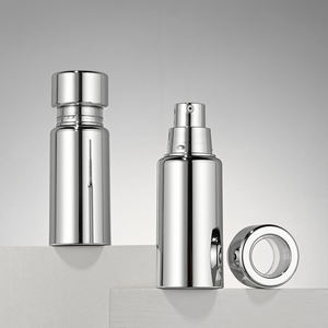 Gran oferta, 15ml, MOQ bajo, botella <span class=keywords><strong>de</strong></span> bomba redonda sin aire PET plateada con estampado en caliente para mascarilla y champú - Product Image 1