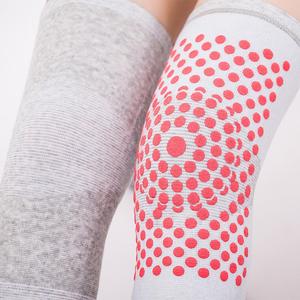 Paire de genouillères auto-chauffantes avec points de tourmaline, manchons de compression chauffants pour les genoux - Product Image 3