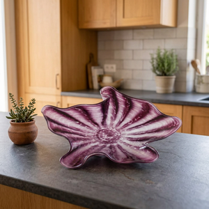 Plato de Cena de Cerámica con Forma de Flor Púrpura Pulida de Shri Govind International, Porcelana Irregular Decorativa para el Hogar y Bodas - Product Image 3