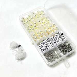 Kit de bracelet en perles acryliques avec entretoises en strass et perles alphabet pour la création de bijoux DIY - Product Image 4