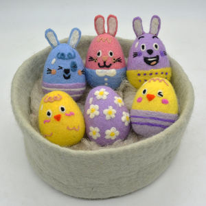 Juego de Huevos de Pascua de Fieltro de Lana Hechos a Mano con Caras de Conejitos, Decoración de Pascua para el Hogar, Venta al por Mayor del Fabricante - Product Image 5