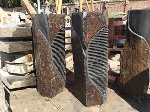 Hand geschnitzter natürlicher Basalt-<span class=keywords><strong>Boulder</strong></span>-Säulen brunnen garten für den Innenhof des Landschafts parks im Freien - Product Image 3
