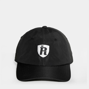 หมวกแก๊ปปักโลโก้แบบแบนไม่มีโครงสีดำแบบกำหนดเอง 6 แผง ผ้าไนลอน หมวก Snapback สำหรับวิ่ง - Product Image 2