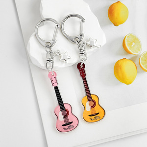 Hot-Bán Hai Mặt Phim Hoạt Hình Acrylic Guitar Keychain Mới Cross-Biên Giới Hip-Hop Rock Nhựa Nhân Tạo Key Kim Loại Móc Chìa Khóa - Product Image 2
