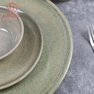Assiette de service ronde <span class=keywords><strong>en</strong></span> mélamine vert <span class=keywords><strong>terre</strong></span> cuite, style minimaliste commercial, pour café, restaurant, hôtel, salon de thé - Product Image 4