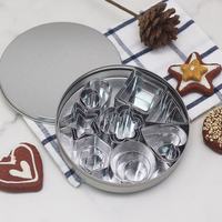 Ensemble de 30 mini emporte-pièces avec boîte de rangement en acier inoxydable, formes variées pour biscuits, fruits, fondant, outils de pâtisserie