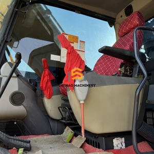 รถขุดเหมืองประหยัดน้ำมันและทรงพลัง 20 ตัน โคมัตสึ PC200 รถขุดไฮดรอลิกแบบตีนตะขาบมือสอง - Product Image 3