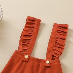 Conjuntos de Ropa para Niñas al por Mayor, Conjunto de Falda con Tirantes Plisados y Camisa de Manga Abullonada de Gasa Negra para Bebés Recién Nacidos - Product Image 4