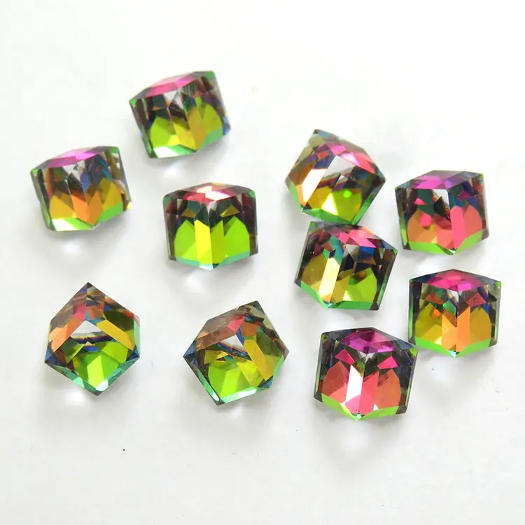 Cube en forme de facettes belle arc-en-cristal lâche en verre perles pour fabrication de bijoux