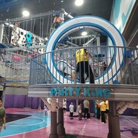 Parc de trampoline intérieur pour adultes, parc d'attractions commercial avec vélo rotatif 360