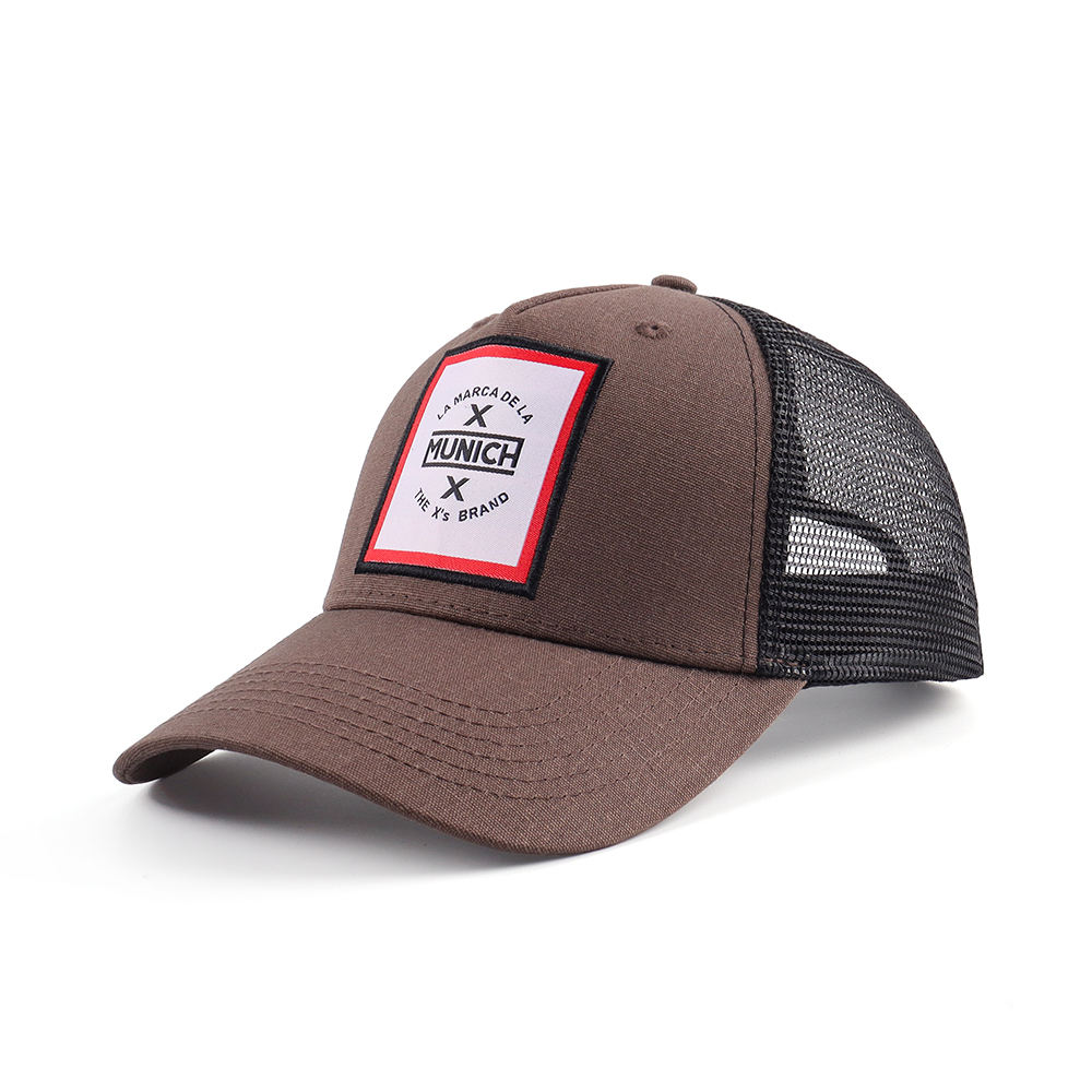 สีน้ำตาล