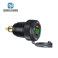 Chargeur de voltmètre à affichage numérique embarqué en alliage d'aluminium QC3.0 + PD Bouton de commutation de charge rapide Modification de voiture WiFi