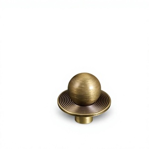 Bouton de tiroir en laiton antique, fait à la main, antirouille, durable, pour fenêtre, porte d'armoire, articles de quincaillerie - Product Image 1