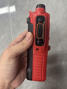 Radio portable antidéflagrante Hytera PT790Ex <span class=keywords><strong>TETRA</strong></span> avec GPS GLONASS, fonction Man Down (Mandown) et émetteur-récepteur IS pour environnements dangereux - Product Image 4