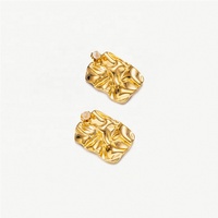 2025 À La Mode Étanche 18K Plaqué Or PVD En Acier Inoxydable Coeur Marteau Boucles D'oreilles Hoop Style-Saint Valentin Cadeau