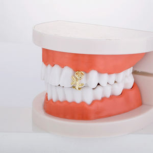 Corona de Halloween europea y americana Tirantes Personalidad Escorpión Hip Hop Rap Tirantes de oro grandes AK47 Dentaduras postizas de <span class=keywords><strong>granada</strong></span> - Product Image 3
