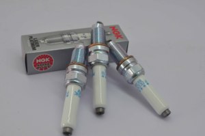 EMPAQUETADO ELECTRÓNICO - 4 Piezas por Paquete - Apto para Bujía de Platino NGK para Mini CLUBMAN (F54) SILZKGR8B8S - Product Image 5