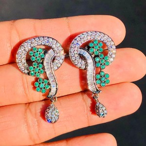 Collection royale conçue pour une reine élégance impériale extraordinaire naturel collier à breloques en émeraude de la colombie Multi Gem - Product Image 5