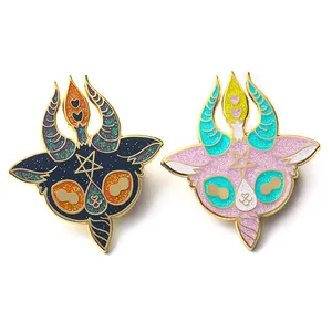 Anime duro smalto drago dio distintivo in metallo pin per badge