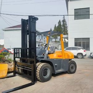 Montacargas TCM70 de 7 Toneladas de Japón, Maquinaria Usada en Buen Estado con Componente de Motor Principal, Venta a Precio Económico - Product Image 2