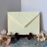 Enveloppes personnalisées 5x7 pouces, enveloppes d'invitation gaufrées, motif floral 3D, invitations pour mariage, fête, événement, envois postaux