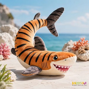 Peluche Personalizzato di Squalo Tigre, Animale Marino Imbottito a Strisce Arancioni e Nere per Decorazioni Oceaniche e Regalo per Camerette - Product Image 1