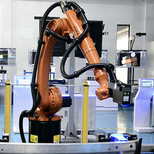 Bras robotique à 6 axes de haute efficacité certifié CE KR70 R2100-2 70 kg 2100 mm avec laser pour l'inspection automobile - Product Image 1