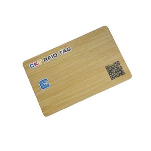 بطاقة أعمال رقمية NFC خشبية ذكية مخصصة ، اضغط على بطاقة vCard مع رمز QR وروابط وسائل التواصل الاجتماعي - Product Image 5