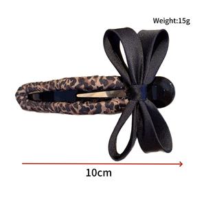 Pince à cheveux rétro à imprimé léopard, design nœud, pince bec de canard pour femme, accessoires de mode - Product Image 3