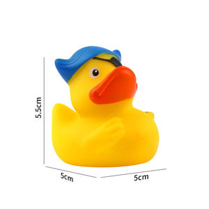 Juguete de Patito Amarillo Pirata, Patito de Baño con Sonido, Juguete Flotante Pequeño con Temática de Halloween - Product Image 5